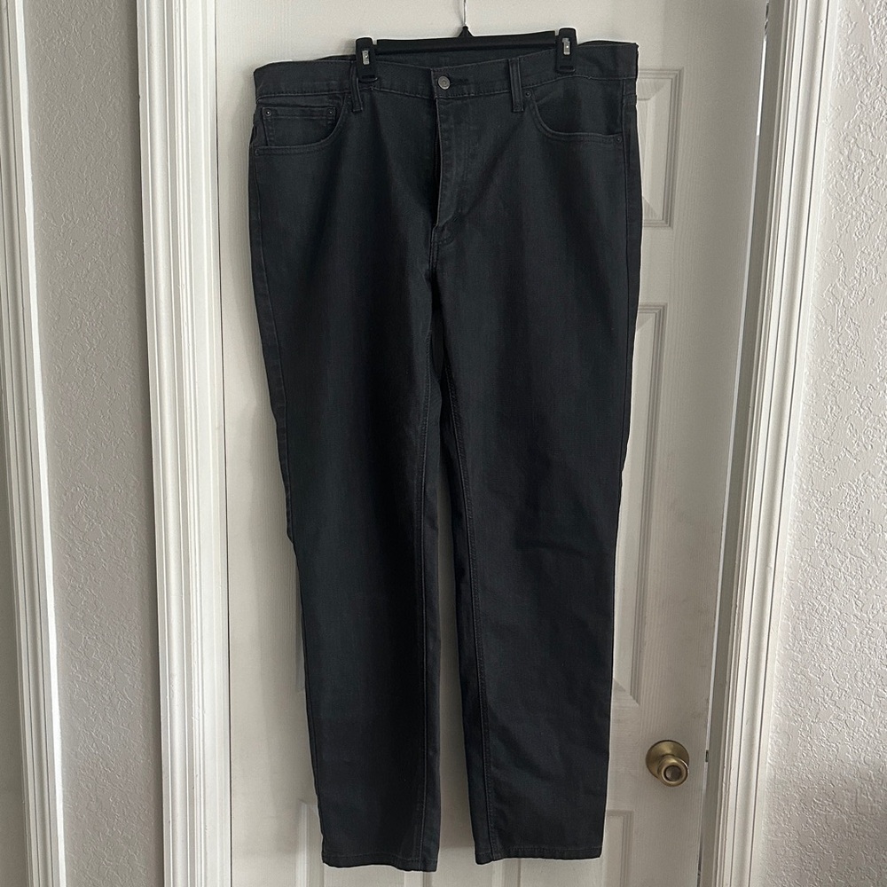 Levi's Men's Dark Gray Straight Jeans